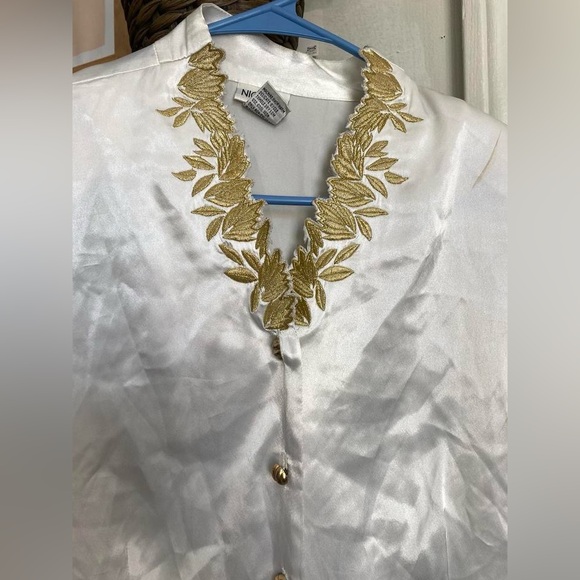 white button down - Picture 2 of 5